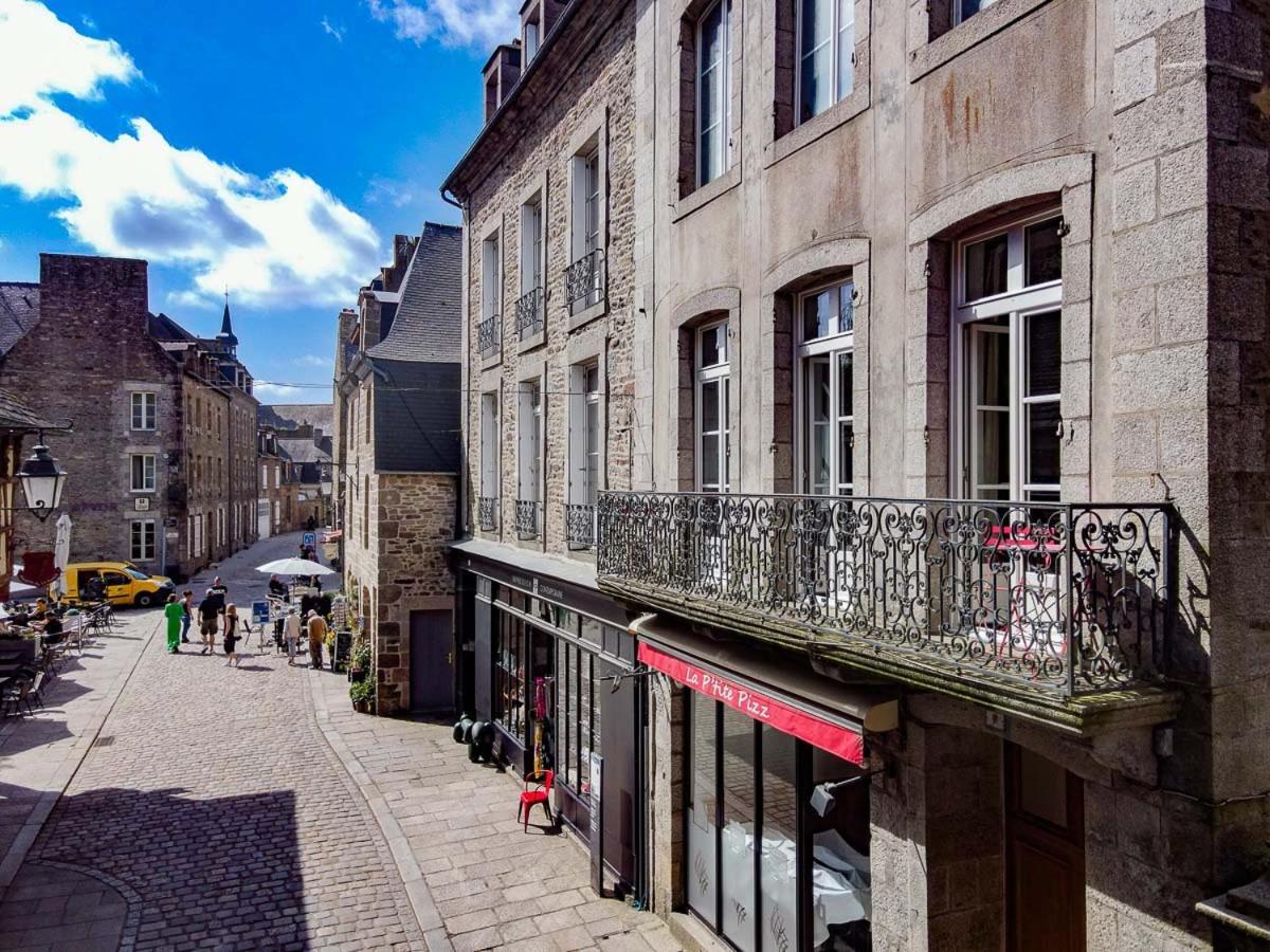 Appartement De La Tour De L'Horloge De Dinan Kültér fotó