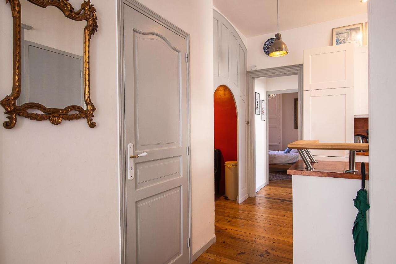 Appartement De La Tour De L'Horloge De Dinan Kültér fotó