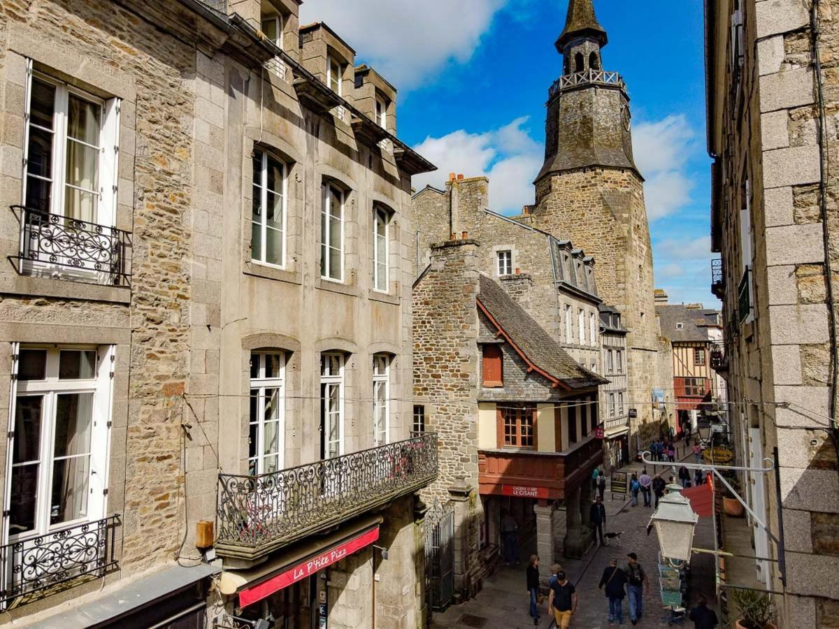 Appartement De La Tour De L'Horloge De Dinan Kültér fotó